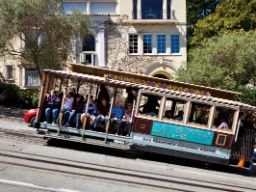 San Francisco är känt för sina kullar och spårvagnar